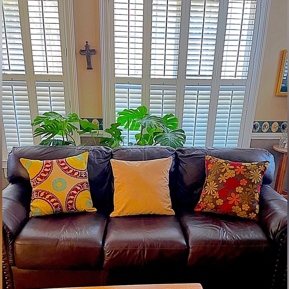 Dotties Originals Floral Accent Pillows - Picture 4 of 5